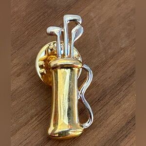 🏌️⛳️Golf Enthusiast Gift - Two-Tone Golf Bag Pin in Original Box VINTAGE 1980s